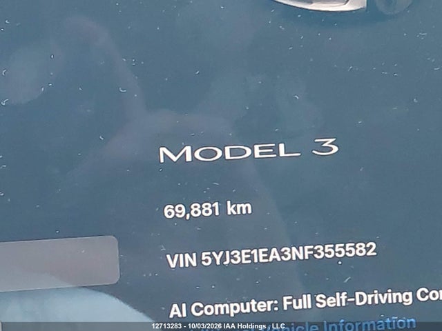 12713283 :رقم المزاد ، 5YJ3E1EA3NF355582 vin ، 2022 Tesla Model 3 مزاد بيع