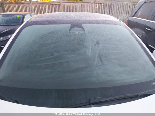 12713283 :رقم المزاد ، 5YJ3E1EA3NF355582 vin ، 2022 Tesla Model 3 مزاد بيع