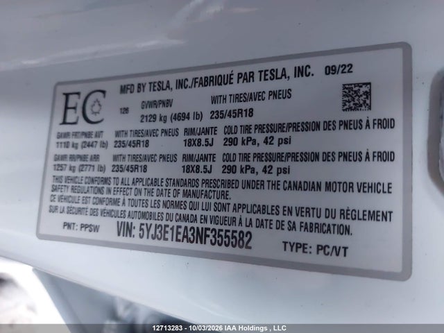12713283 :رقم المزاد ، 5YJ3E1EA3NF355582 vin ، 2022 Tesla Model 3 مزاد بيع