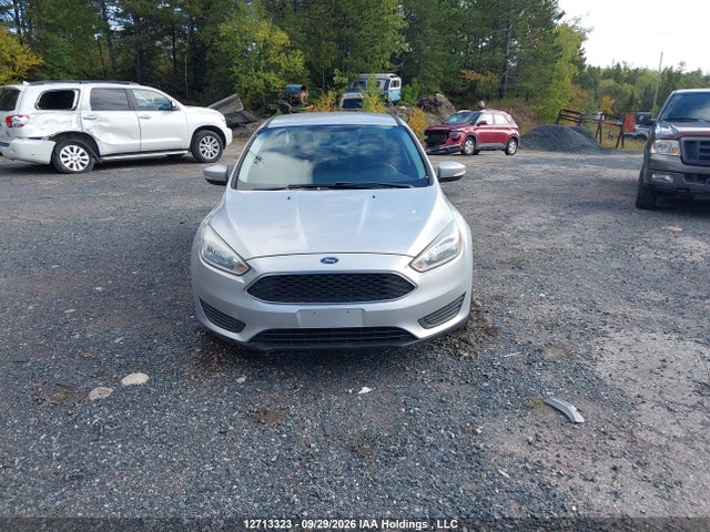 Ford FOCUS SE 2017 1FADP3F22HL233689 Image 12