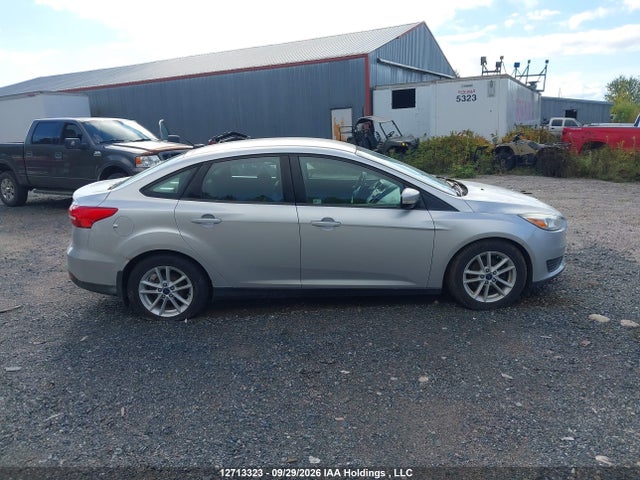 Ford FOCUS SE 2017 1FADP3F22HL233689 Image 13