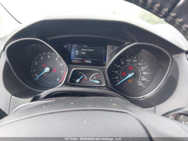 Ford FOCUS SE 2017 1FADP3F22HL233689 Image 7