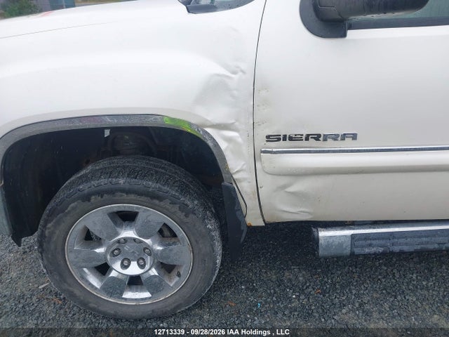 12713339 :رقم المزاد ، 3GTP2WE39BG195349 vin ، 2011 Gmc Sierra K1500 Slt مزاد بيع