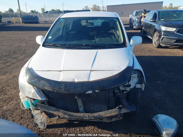 2009 Nissan Versa 1.8sl მანქანა იყიდება აუქციონზე, vin: 3N1BC13E29L487914, აუქციონის ნომერი: 12713352
