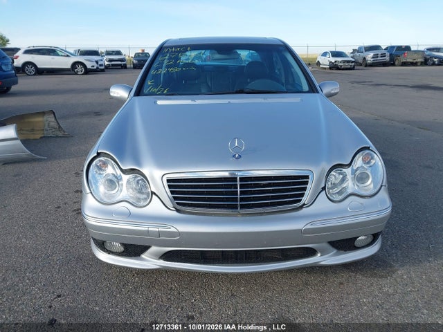 Продаж на аукціоні авто 2003 Mercedes-benz C 32 Amg, vin: WDBRF65JX3F422450, номер лоту: 12713361