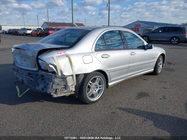Продаж на аукціоні авто 2003 Mercedes-benz C 32 Amg, vin: WDBRF65JX3F422450, номер лоту: 12713361