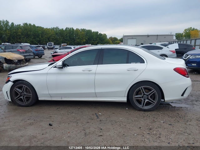 55SWF8EB0KU286310 Mercedes-Benz C 300 4matic