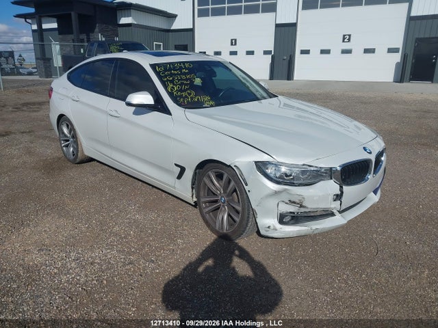 WBA8Z5C52GGS38105 auction archive image