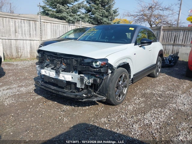 Aukcja sprzedaży 2023 Mazda Mx-30 Ev Gt, vin: JM1DRADBXP0200063, numer aukcji: 12713411