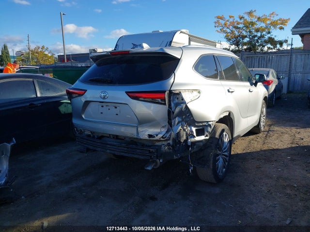 Продаж на аукціоні авто 2023 Toyota Highlander, vin: 5TDKDRBHXPS004634, номер лоту: 12713443