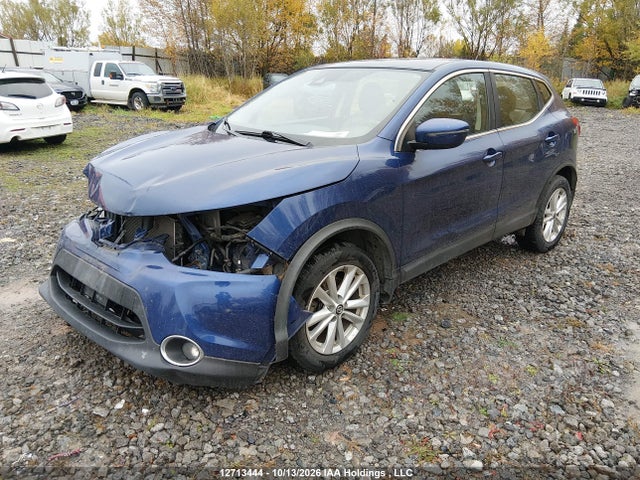 JN1BJ1CR0KW326678 Nissan Qashqai S/sl/sv