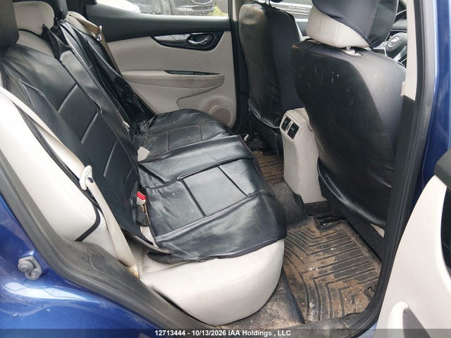 JN1BJ1CR0KW326678 Nissan Qashqai S/sl/sv