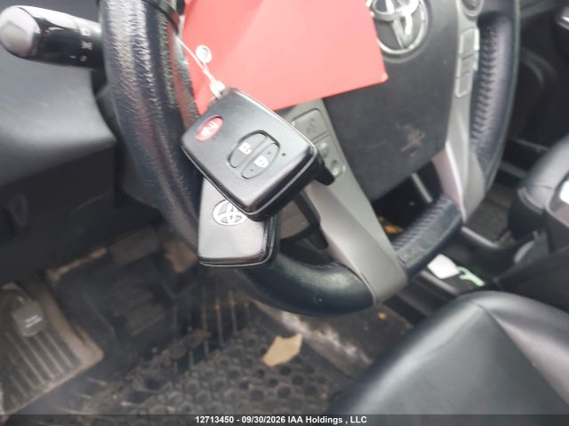 12713450 :رقم المزاد ، JTDZN3EU4GJ045498 vin ، 2016 Toyota Prius V مزاد بيع