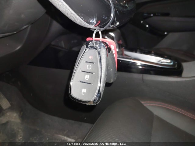 KL77LJE22RC166597 Chevrolet Trax 2rs