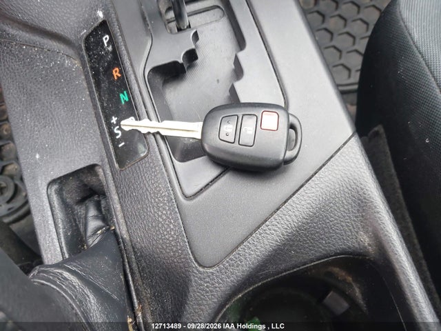 Toyota RAV4 LE 2016 2T3BFREV9GW466242 Image 11