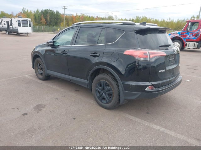 Toyota RAV4 LE 2016 2T3BFREV9GW466242 Image 3