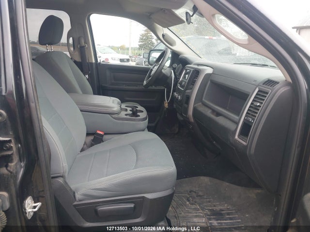 12713503 :رقم المزاد ، 1C6RR7FT1HS770660 vin ، 2017 Ram 1500 St مزاد بيع