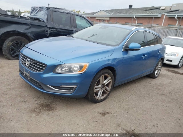 2015 Volvo V60 T5 Premier Plus მანქანა იყიდება აუქციონზე, vin: YV1612SC4F1187881, აუქციონის ნომერი: 12713509