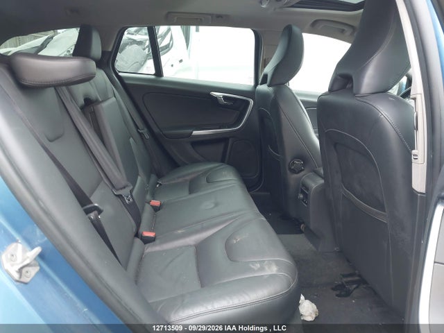 2015 Volvo V60 T5 Premier Plus მანქანა იყიდება აუქციონზე, vin: YV1612SC4F1187881, აუქციონის ნომერი: 12713509