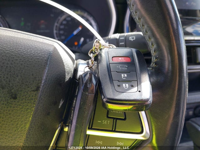 Продажа на аукционе авто 2020 Toyota Highlander, vin: 5TDGBRCH5LS012032, номер лота: 12713528