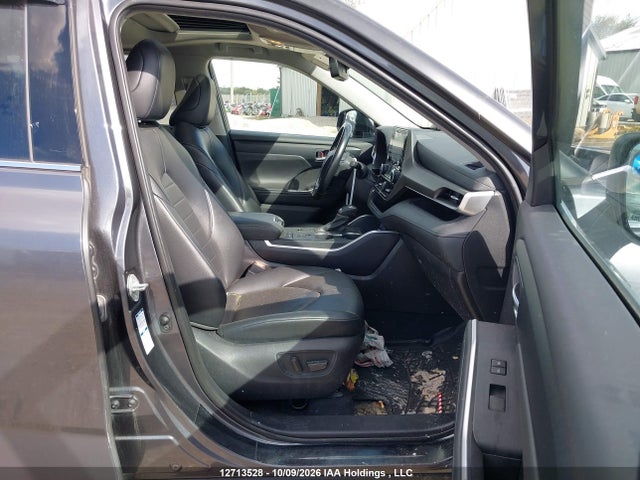 Продажа на аукционе авто 2020 Toyota Highlander, vin: 5TDGBRCH5LS012032, номер лота: 12713528