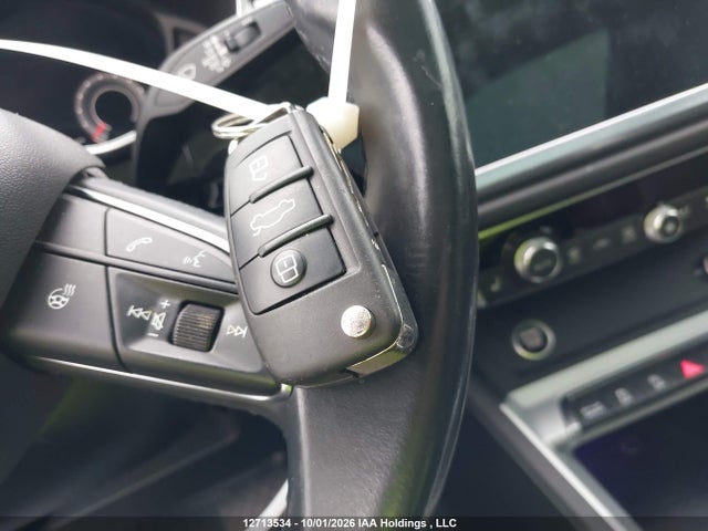 Продаж на аукціоні авто 2021 Audi Q3 Technik 45, vin: WA1FECF38M1025706, номер лоту: 12713534