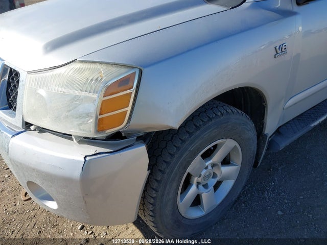 12713539 :رقم المزاد ، 1N6AA07B44N568153 vin ، 2004 Nissan Titan Se مزاد بيع