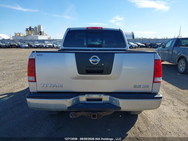 12713539 :رقم المزاد ، 1N6AA07B44N568153 vin ، 2004 Nissan Titan Se مزاد بيع