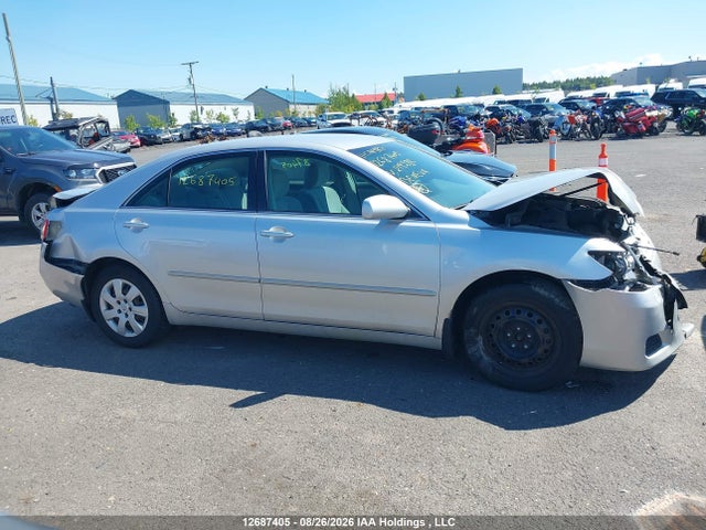 12687405 :رقم المزاد ، 4T1BF3EK8BU219282 vin ، 2011 Toyota Camry Le مزاد بيع