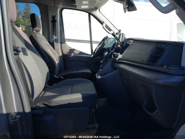 Продажа на аукционе авто 2024 Ford Transit-350 Passenger Xlt, vin: 1FBVU4X8XRKA42727, номер лота: 12712203