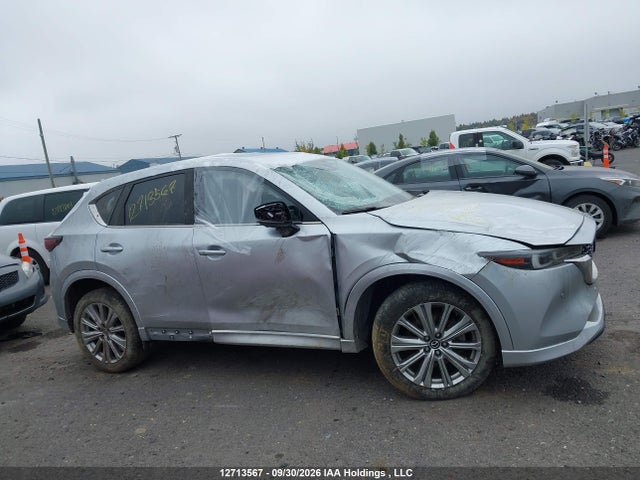 JM3KFBEY2P0239472 Mazda Cx-5 Signature