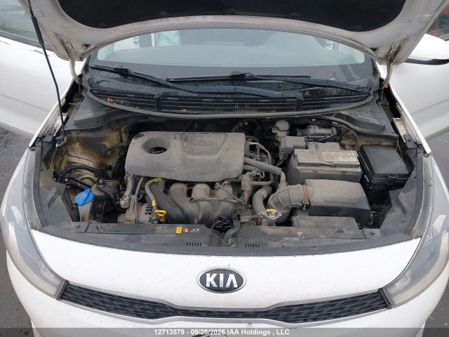 2018 Kia Rio Lx/lx+ მანქანა იყიდება აუქციონზე, vin: 3KPA25AB3JE138555, აუქციონის ნომერი: 12713578