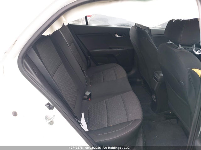 2018 Kia Rio Lx/lx+ მანქანა იყიდება აუქციონზე, vin: 3KPA25AB3JE138555, აუქციონის ნომერი: 12713578