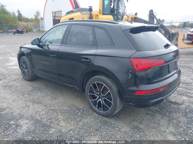 12713583 :رقم المزاد ، WA1EAAFY9R2048565 vin ، 2024 Audi Q5 Progressiv مزاد بيع