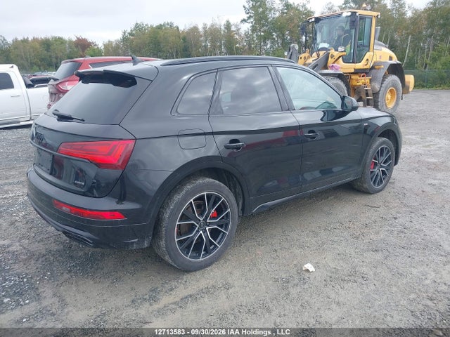12713583 :رقم المزاد ، WA1EAAFY9R2048565 vin ، 2024 Audi Q5 Progressiv مزاد بيع