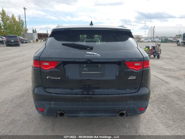 Jaguar F-pace 30t Premium/35t Premium 2018 SADCJ2EVXJA254681 Image 16