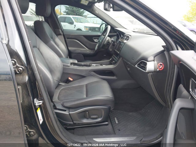 Jaguar F-pace 30t Premium/35t Premium 2018 SADCJ2EVXJA254681 Image 5