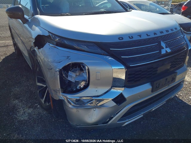 Продажа на аукционе авто 2023 Mitsubishi Outlander Gt/gt Premium, vin: JA4J4VA80PZ607140, номер лота: 12713626