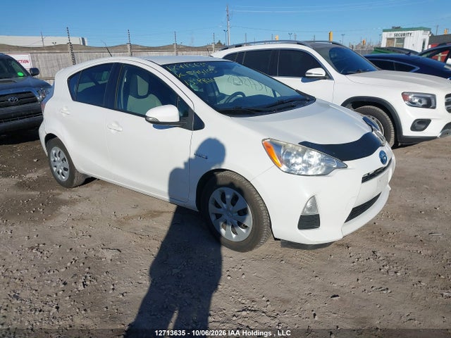 2013 Toyota Prius C Technology მანქანა იყიდება აუქციონზე, vin: JTDKDTB39D1544163, აუქციონის ნომერი: 12713635