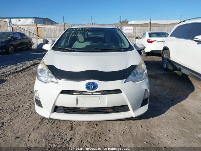 2013 Toyota Prius C Technology მანქანა იყიდება აუქციონზე, vin: JTDKDTB39D1544163, აუქციონის ნომერი: 12713635