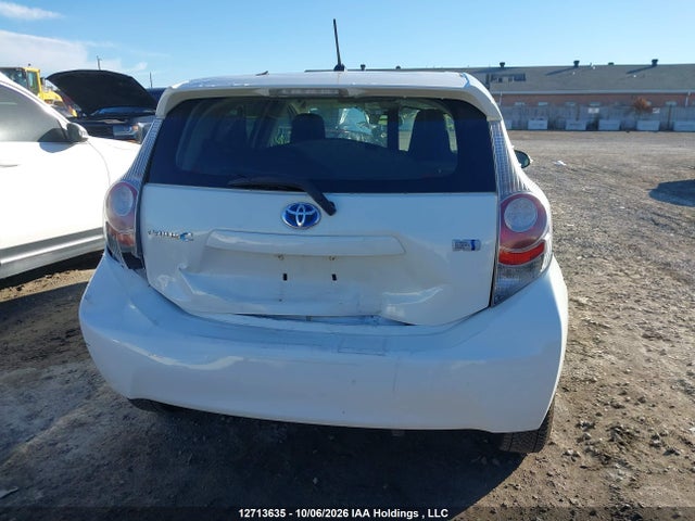 2013 Toyota Prius C Technology მანქანა იყიდება აუქციონზე, vin: JTDKDTB39D1544163, აუქციონის ნომერი: 12713635