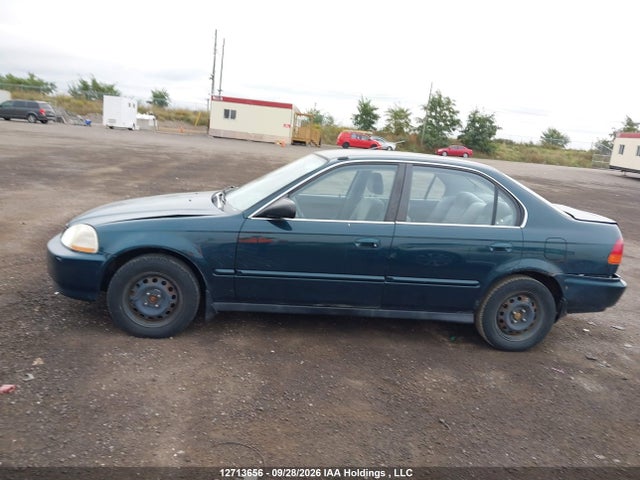Auction sale of the 1998 Honda Civic Ex, vin: JHMEJ6684WS807121, lot number: 12713656