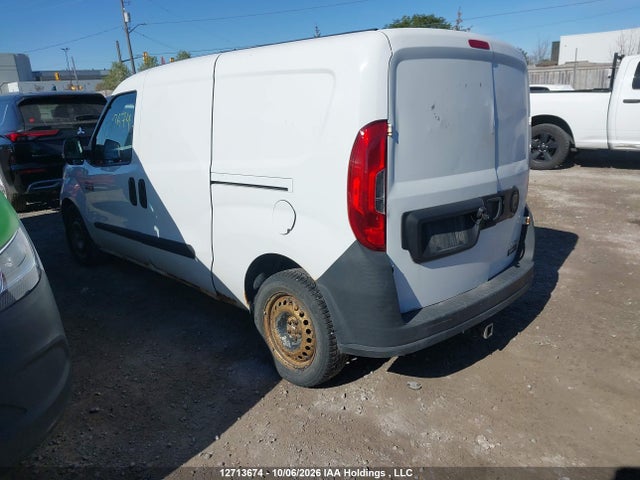 RAM Promaster City St 2015 ZFBERFCT2F6A01358 Image 3