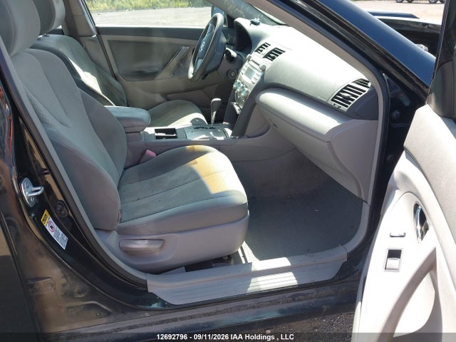 12692796 :رقم المزاد ، 4T1BE46K87U135574 vin ، 2007 Toyota Camry Le/se مزاد بيع