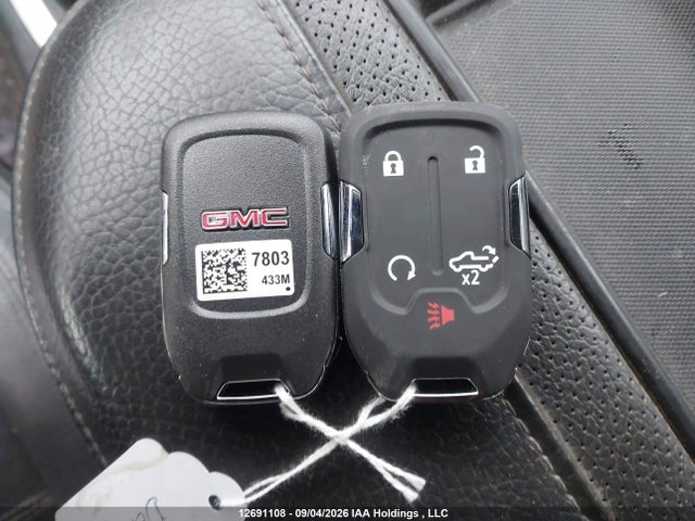 12691108 :رقم المزاد ، 1GT49WEY6NF182073 vin ، 2022 Gmc Sierra 3500hd Denali مزاد بيع