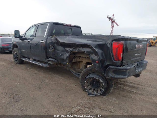 12691108 :رقم المزاد ، 1GT49WEY6NF182073 vin ، 2022 Gmc Sierra 3500hd Denali مزاد بيع