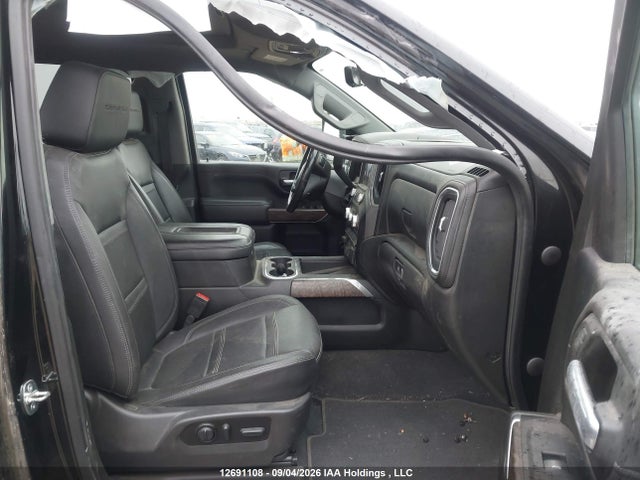 12691108 :رقم المزاد ، 1GT49WEY6NF182073 vin ، 2022 Gmc Sierra 3500hd Denali مزاد بيع