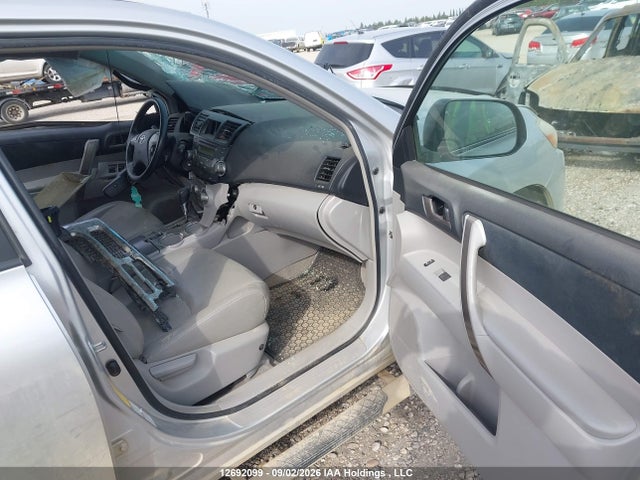 2008 Toyota Highlander V6 Sr5 მანქანა იყიდება აუქციონზე, vin: JTEES44A582026695, აუქციონის ნომერი: 12692099