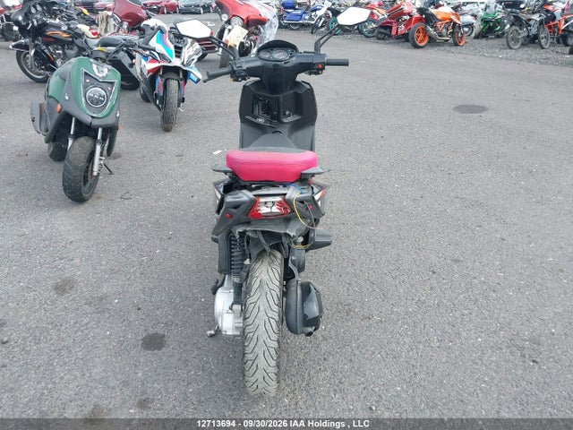 Продажа на аукционе авто 2022 Aprilia Sr Motard 50, vin: ZD4C506B7N4002758, номер лота: 12713694