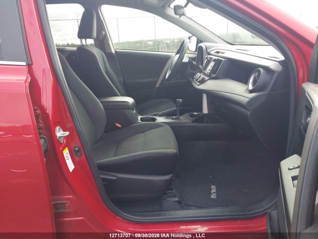 Toyota RAV4 LE 2017 2T3BFREV5HW689511 Image 5